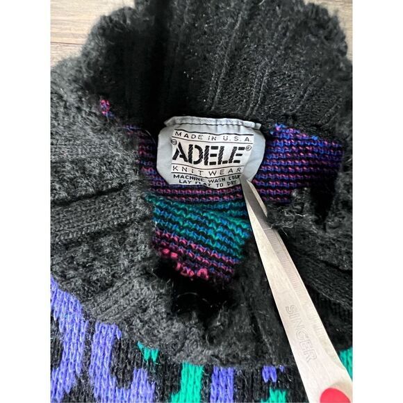 Vintage Adele Made in USA Knit Multi-colored Sweater Size Medium - Picture 4 of 6